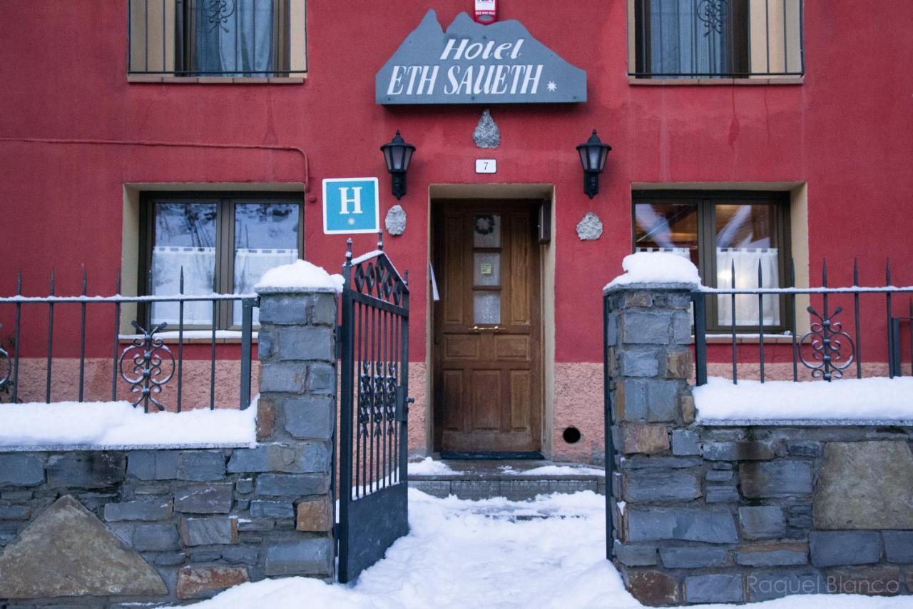 Hotel Saueth Tredos Luaran gambar